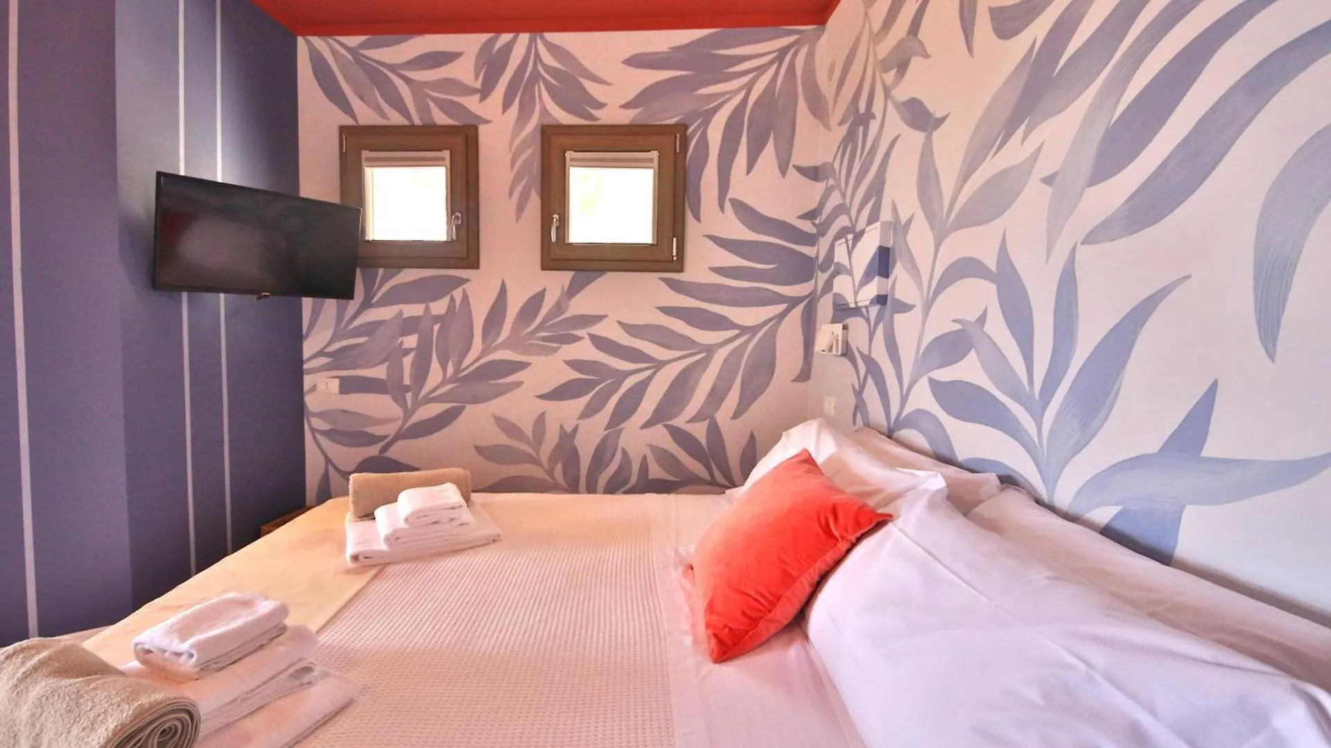 Dolcevita Egadi Eco Resort Levanzo 4*,