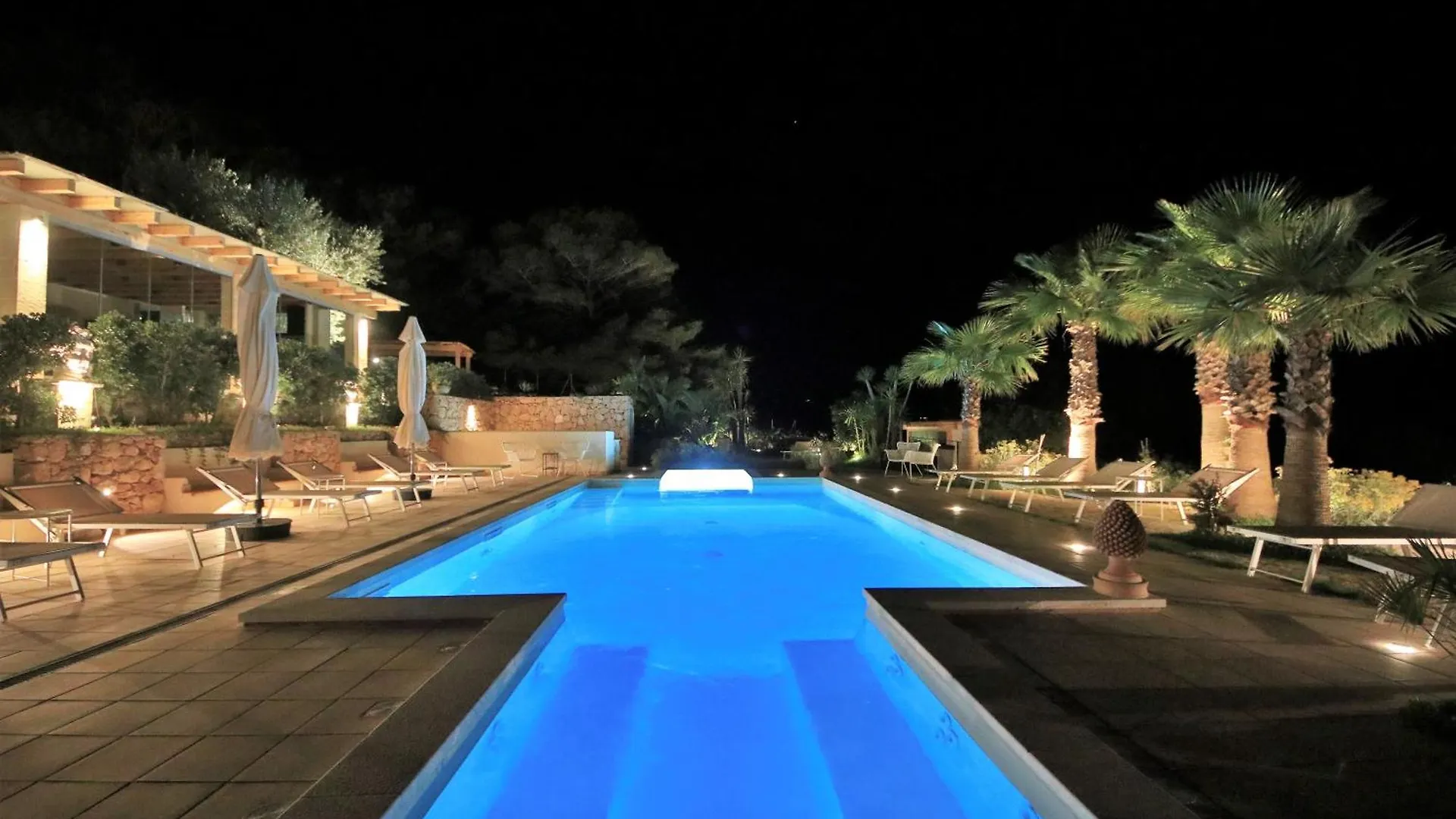 Dolcevita Egadi Eco Resort Levanzo Italy