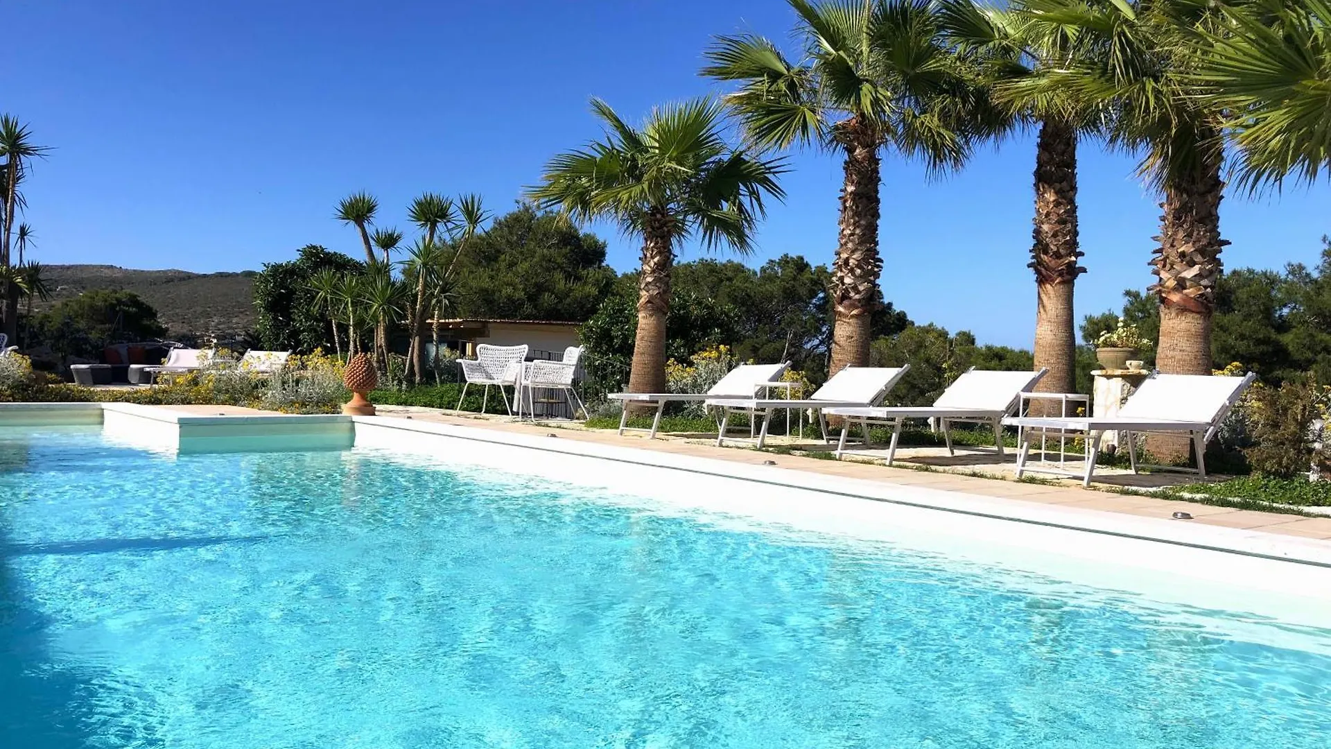 Dolcevita Egadi Eco Resort Levanzo Italy