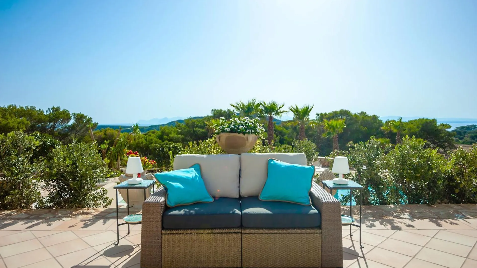Dolcevita Egadi Eco Resort Levanzo 4*,